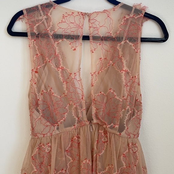 Alice Mccall Celemtine Lace Peplum Tiered Gown Pink 4 - Picture 14 of 14